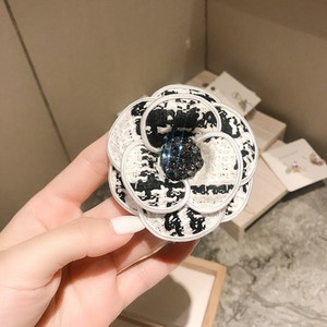 Žene, djevojke, broš, igle, značka, velika metalna mašna, lanac, biserna resa, veleprodajni kaput 5 korejskih ručno rađenih modnih dodataka