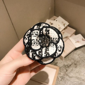 Žene, djevojke, broš, igle, značka, velika metalna mašna, lanac, biserna resa, veleprodajni kaput 5 korejskih ručno rađenih modnih dodataka