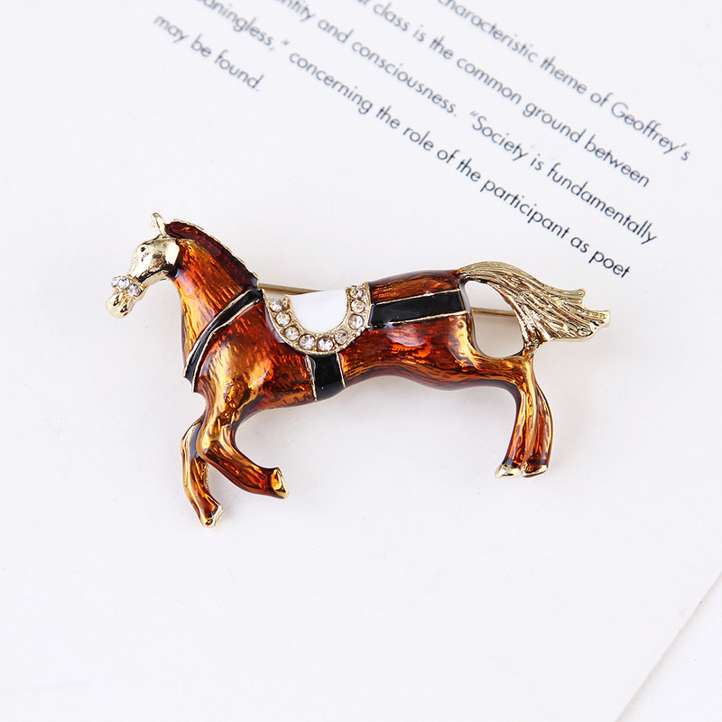 Uued vintage emailiga kivist kivist pross, loomade kristallist reväärinõelad Moodsad ehted prossid meestele ja naistele Aksessuaarid