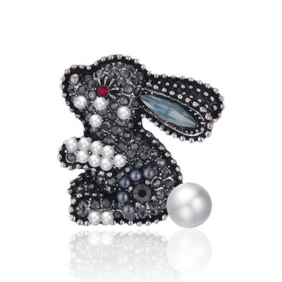 Vintage Rhinestone Rabbit Brooches Cute Animal Pearl Crstal Lapel Pins Fashion Jewelry Badge 2023 Year Accessories