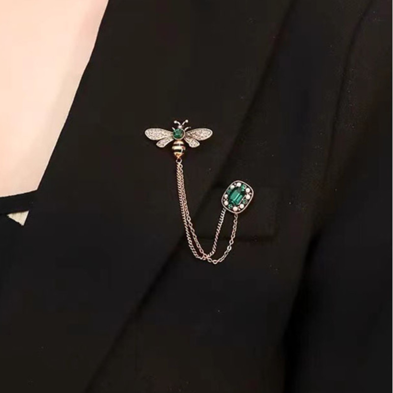 Rerto pčela kristalni broševi za žene Emajl Rhinestone Životinje rese rever igle muška odijela okovratnik značke dodaci