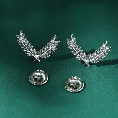 Korejas zvaigzne Anchor Beooch Bee Kukaiņi Atloks Piespraude Vīriešu Uzvalks Krekls Apkakles Piespraudes Modes Rotaslietas Žetonu Aksesuāri Dāvanu Vairumtirdzniecība