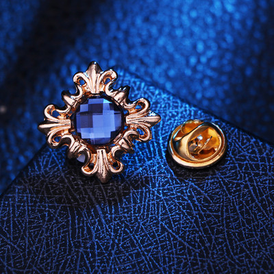 Korejas korsa kristāla pērļu sakta Metāla Rhinestones Korsage Krekls Apkakles Piespraudes Modes Piespraudes sievietēm Vīriešu Aksesuāri 1 gab.