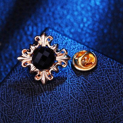 Korejas korsa kristāla pērļu sakta Metāla Rhinestones Korsage Krekls Apkakles Piespraudes Modes Piespraudes sievietēm Vīriešu Aksesuāri 1 gab.