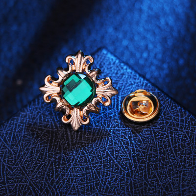 Korejas korsa kristāla pērļu sakta Metāla Rhinestones Korsage Krekls Apkakles Piespraudes Modes Piespraudes sievietēm Vīriešu Aksesuāri 1 gab.