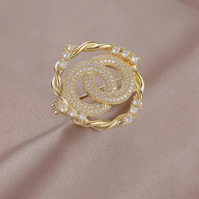 Korejiešu modes vēstules Rhinestone piespraudes atloka piespraudes Kristāla pērļu saktas sievietēm jaciņa krekls nozīmīte greznas rotaslietas dāvanas