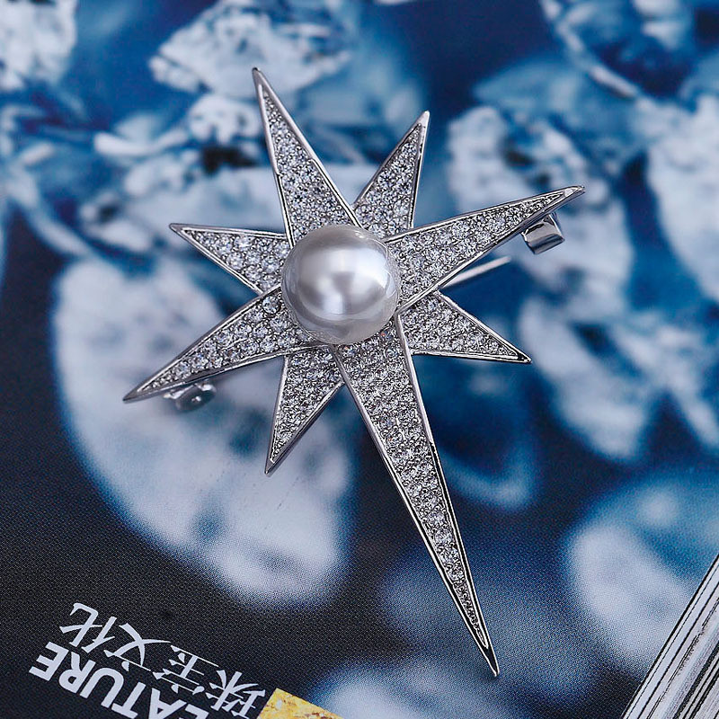 Modni novi srebrni broš s kristalnom zvijezdom Korejski ženski kardigan šal Muško odijelo Značka za kaput Ovratnik košulje Dodaci