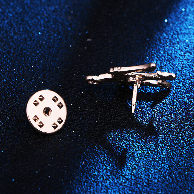 Korejska metalna kruna, broš, igla, nakit, luksuzni lanac s resicama, košulja s reverima, malo odijelo, značka, ovratnik košulje, dodaci, darovi za muškarce