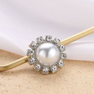 Vrhunski kristalni broševi s magnetima u obliku cvijeta, biserni magnet, siguran hidžab bez rupa, ovratnik košulje, luksuzni nakit, darovi za žene