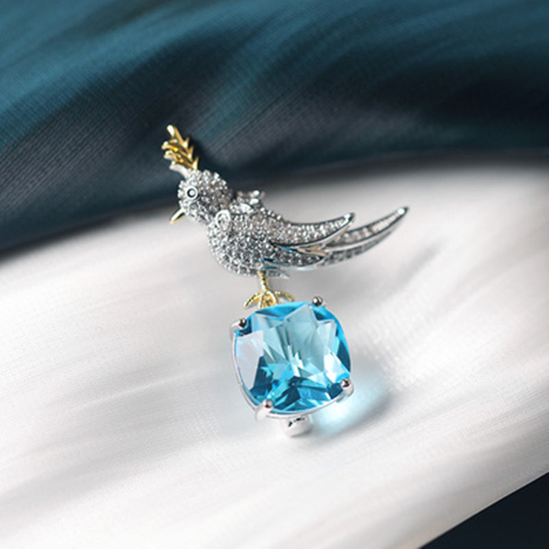 Nova životinjska brid broš igla kristalni cirkon koržaž odijelo kaput ovratnik značka luksuzni nakit broševi za žene muški dodaci