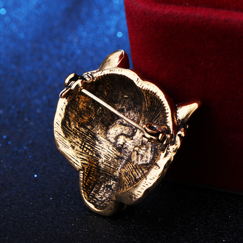 Vintage metāla dzīvnieku tīģera piespraude Modes atloka piespraudes un piespraudes uzvalks krekls žetons Korsāža Luksusa apģērbi vīriešiem Aksesuāri