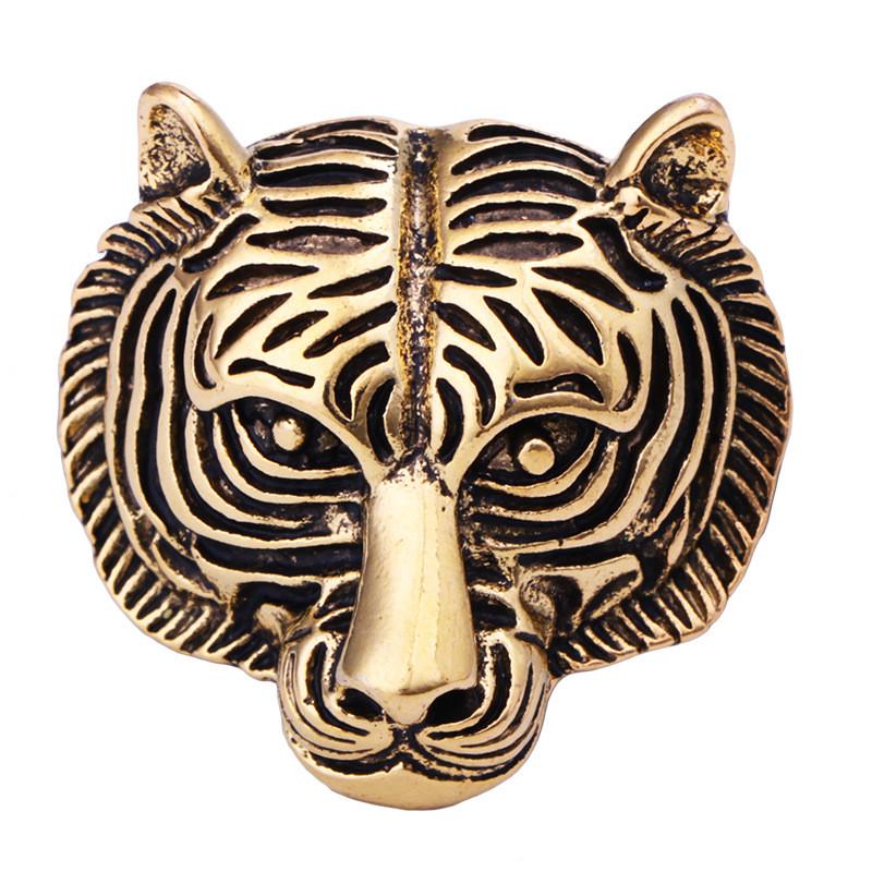 Vintage metāla dzīvnieku tīģera piespraude Modes atloka piespraudes un piespraudes uzvalks krekls žetons Korsāža Luksusa apģērbi vīriešiem Aksesuāri