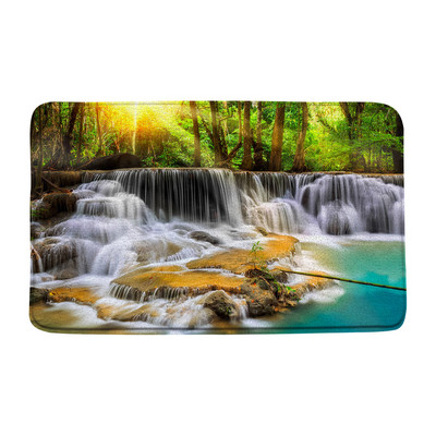 Zaļā meža ūdenskrituma ainava vannas paklājiņš Tropu džungļu augs sūnas ezera ainava atmiņas putas vannas istaba dušas paklājs virtuves paklājs