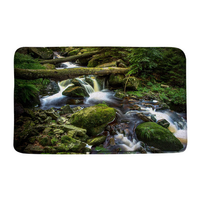 Zaļā meža ūdenskrituma ainava vannas paklājiņš Tropu džungļu augs sūnas ezera ainava atmiņas putas vannas istaba dušas paklājs virtuves paklājs