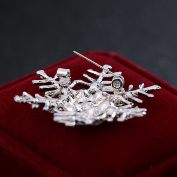 Корейски сребърен цвят Сладка брошка снежинка Женски кристален кристал Корсаж Риза с ревери Рокля Бижута Аксесоари за дрехи