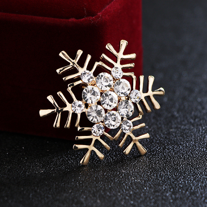 Korejski srebrni slatki broš u obliku pahuljica Ženski korzaž od kristala sa vještačkim dijamantom Haljina na reveru Nakit Odjevni dodaci