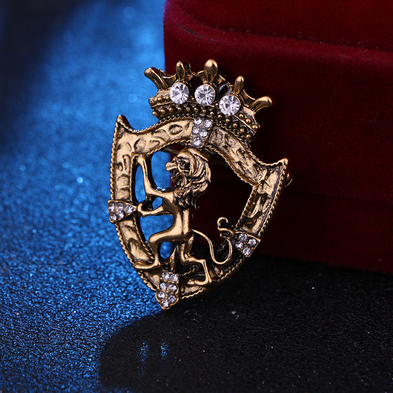 Retro Lav Kristalni broš Igle Životinjska kruna Rever Korsaž Muška košulja Igle za kragnu odijela Modni nakit Colthing Dodaci