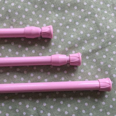 Ištraukiama vonios kambario pakabinama dušo užuolaidų strypai Reguliuojama teleskopinė strypo kabykla užuolaidų spintai, 1,3 cm skersmens