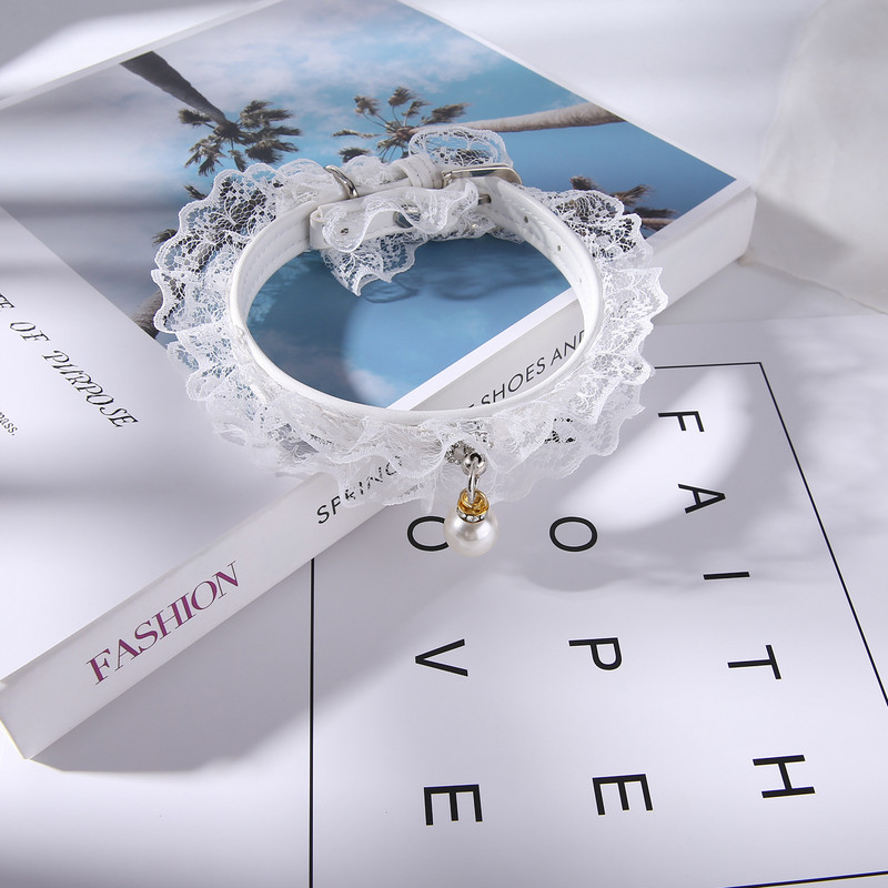 Potrepštine za kućne ljubimce Sweet Cute Cat Bells Crno-bijele čipkaste ogrlice Ogrlice za pse Ogrlice za kućne ljubimce Pribor za kućne ljubimce Pribor za mačke Predmeti za kućne ljubimce