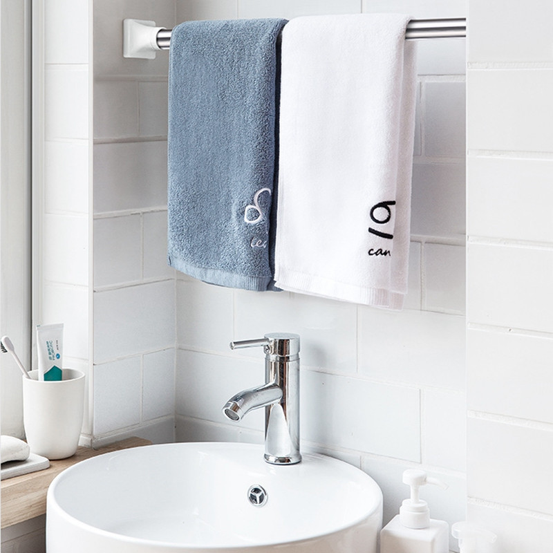 Regulējams teleskopiskais stienis Dušas aizkaru stieņi Vannas istabas piederumi Izvelkams nerūsējošā tērauda teleskopiskais apģērba stienis