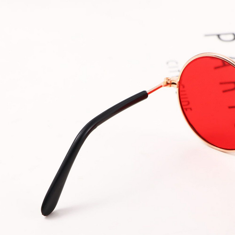 Vanad fotod Rekvisiidid Lemmikloomatarbed Mitmevärvilised trendimänguasjad Kasside prillid Peegeldusprillid Lemmikloomade päikeseprillid Prillid