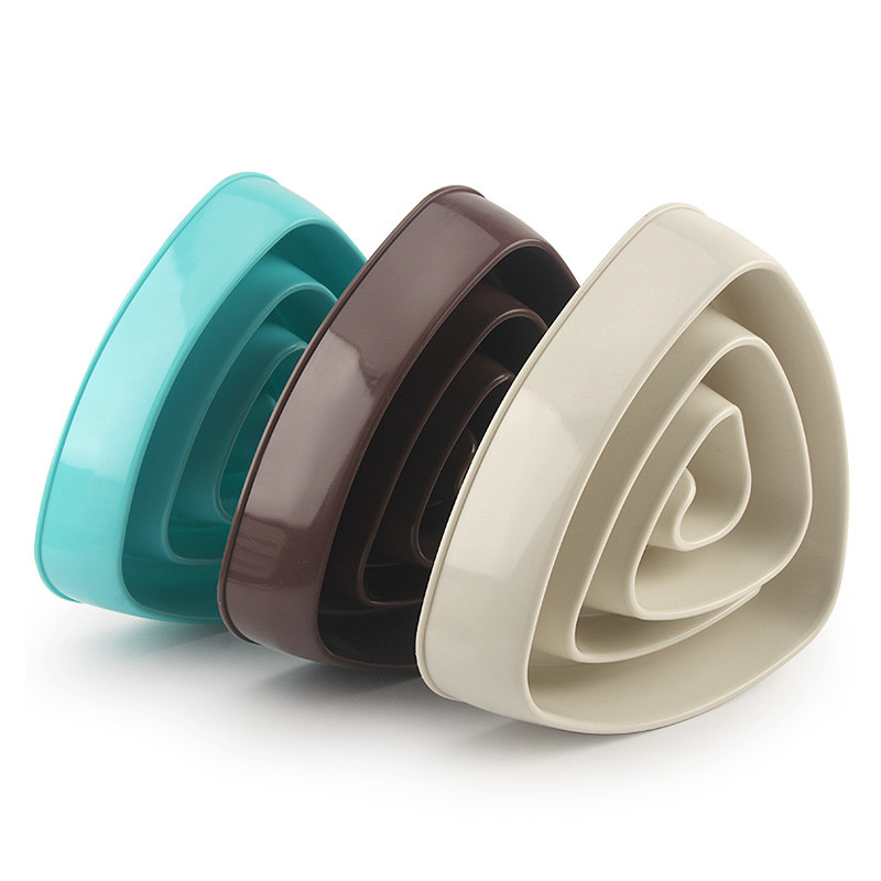 Trokutasta posuda za treniranje pasa koji sporo jede Štene Mačić Plastična posuda za hranjenje hrane Kućni ljubimac Izbjegavajte gušenje Hranilica Zdjelice za pse