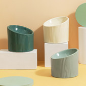 Kaķu keramika Slīpā bļoda Mājas dzīvnieku barība suņu barība Ūdens padeve Augsta pēda Aizsargā dzemdes kakla mugurkaulu Kaķi Ēšana Dzeršanas piederumi Suņi Bļodas