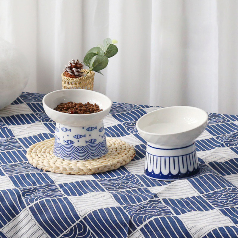 Kaķu keramikas bļodiņas Mazi kucēnu suņi Barība Ūdens Barošanas Bļoda Mājdzīvnieku paaugstināšana Dzērienu un ēšanas padevēji Mājdzīvnieku uzkodu trauks pret apgāšanos