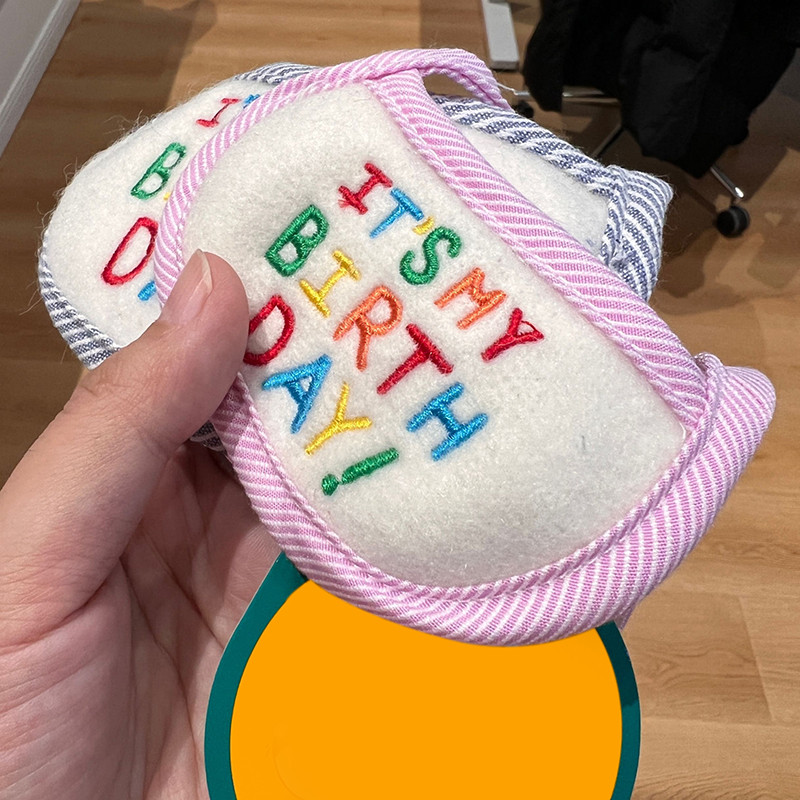 Pas Mačka Bids Rođendanska Bib Šal za kućne ljubimce Štenci Mačji šal Vez Trokutasto vezivo Mali pas Bandana Slatka kawaii mačka Dodaci