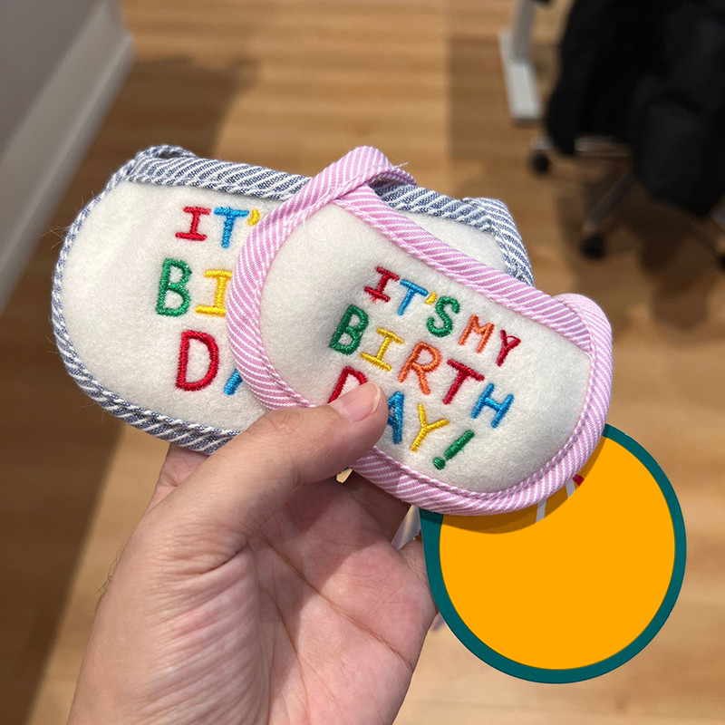 Pas Mačka Bids Rođendanska Bib Šal za kućne ljubimce Štenci Mačji šal Vez Trokutasto vezivo Mali pas Bandana Slatka kawaii mačka Dodaci