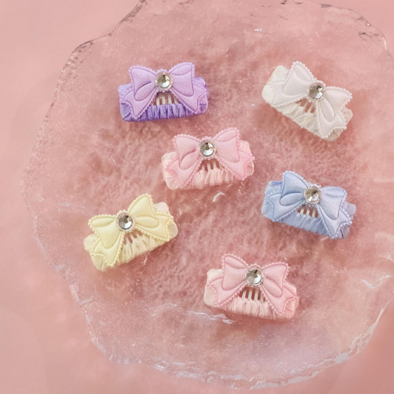 Kucēnu matu sprādze Rhinestone Decor Pretizbalējis kaķu suns Matu sprādze, kas novērš izbalēšanu Pet Barrette Apburoša mājdzīvnieku galvassega ikdienas valkāšanai