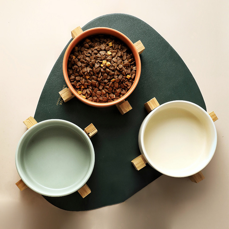 950 ml kassi keraamiline toidukauss kõrgendatud koera veega toitmise tarvikud Lemmikloomajoogi sööginõu puidust alusega