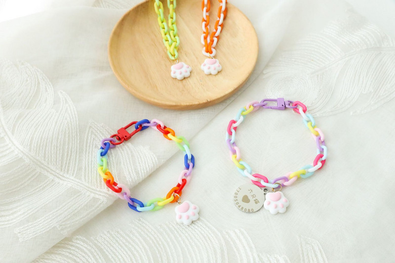 Pas bombone boje mačje šape, zvono, privjesak, ogrlica, sigurnosna ogrlica za mačke, podesiv opseg vrata protiv gušenja, pribor za kućne ljubimce