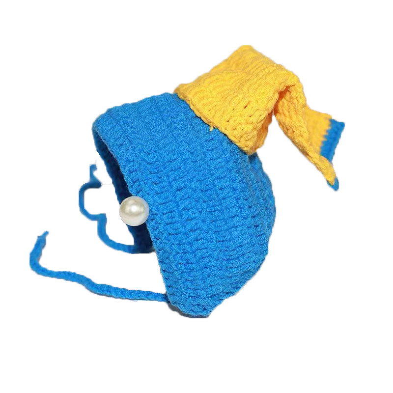 Psić Mačić Slatka smiješna haljina Dodaci Djevojka s bisernom naušnicom Cospaly mačka Čudno pleteno pokrivalo za glavu Šešir za kućne ljubimce