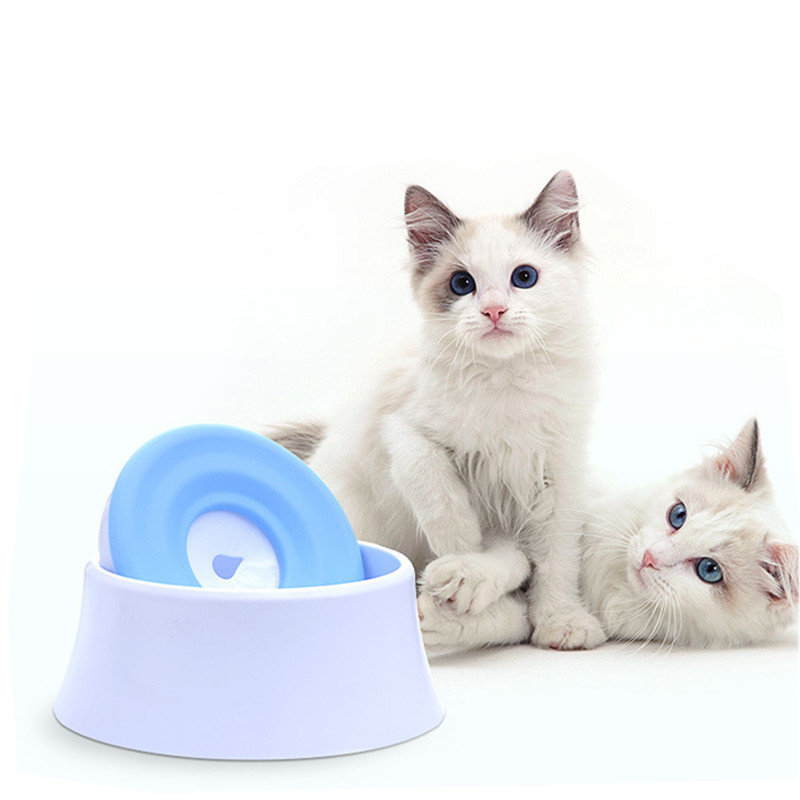 Peldoša bļoda mājdzīvniekam dzeramā ūdens bļoda sunim kaķim nav slapja mute bez šļakatām Lēna ūdens padeves dozators pret apgāšanos suņa ūdens bļoda