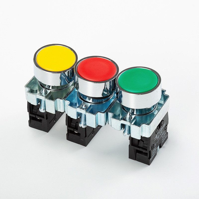 1 gab Pogas slēdzis Pašatiestatīšana Mazas sēņu galvas avārijas apturēšanas 22 mm kloķa taustiņš Iedarbināšanas ievilkšana Barošana ieslēgta XB2-BG21 XB2-BA31 XB2-BS54