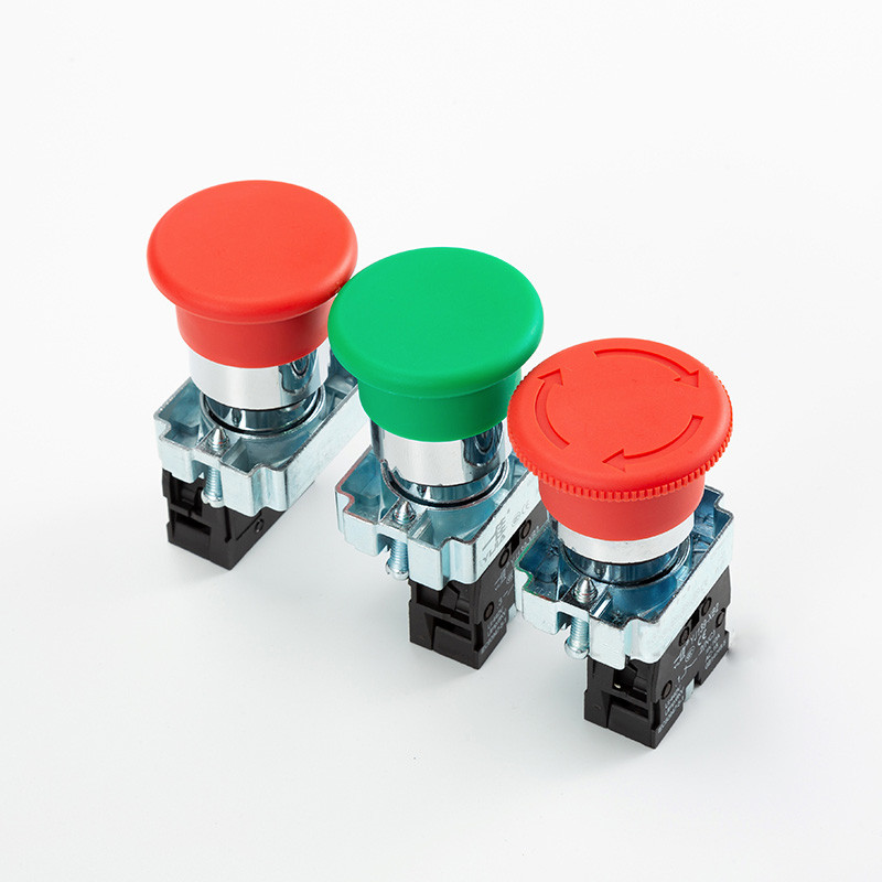 1 gab Pogas slēdzis Pašatiestatīšana Mazas sēņu galvas avārijas apturēšanas 22 mm kloķa taustiņš Iedarbināšanas ievilkšana Barošana ieslēgta XB2-BG21 XB2-BA31 XB2-BS54