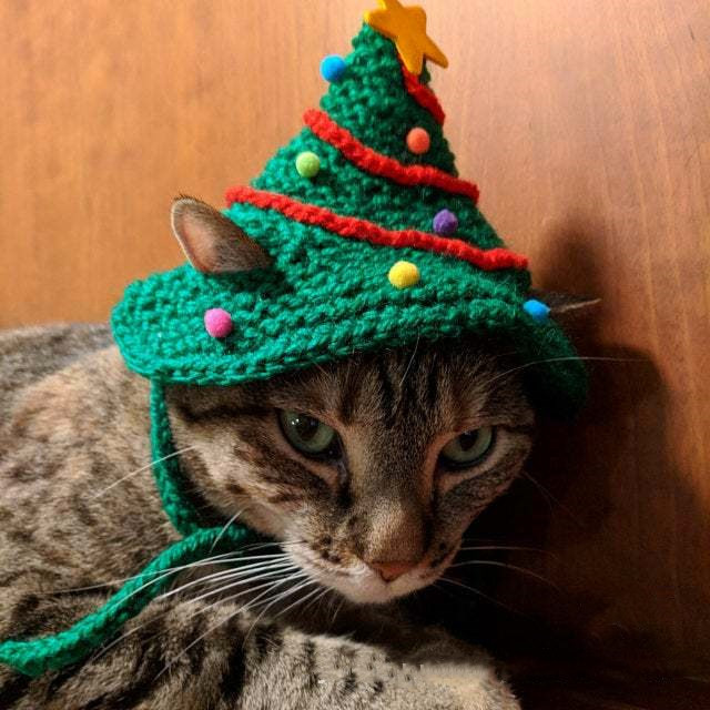 Jõulukaunistused Kassikübar Käsitsi valmistatud jõulupuu kuju Lemmikloomade riided Müts Armas koera peakate Cosplay Aksessuaarid Lemmikloomatarbed