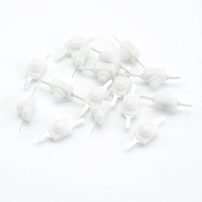 10 komada 1A 30V DC 2A 250V Bijelo/crno Zaključavanje Uključeno Isključeno Mini svjetiljka Prekidač s gumbom Hot rasprodaja