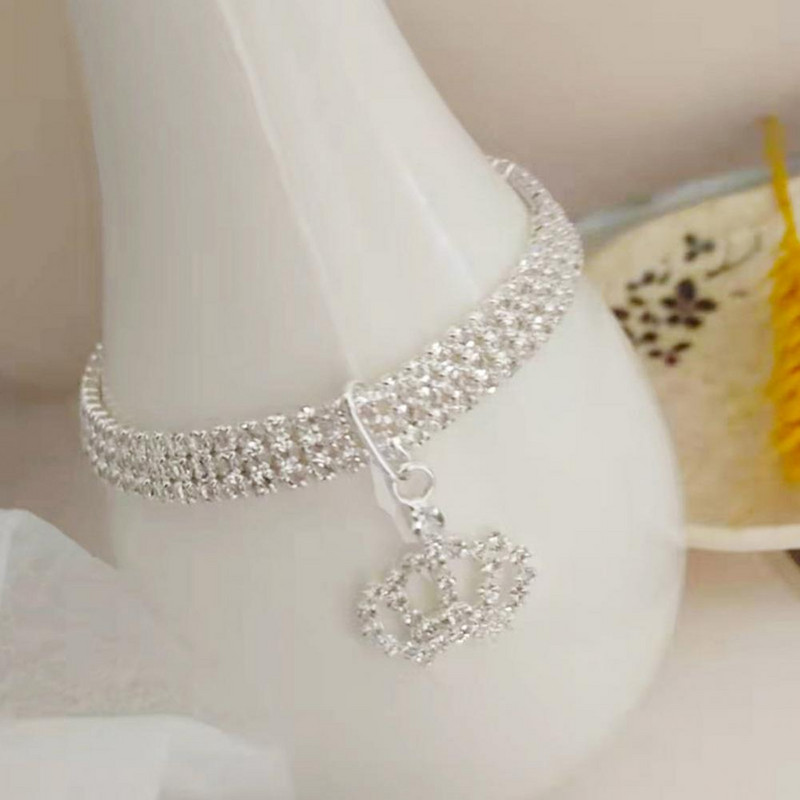 Mājdzīvnieku apkakle Apburoša mājdzīvnieku kulonu kaķēnu kaklarota ar mākslīgo dimantu Bling