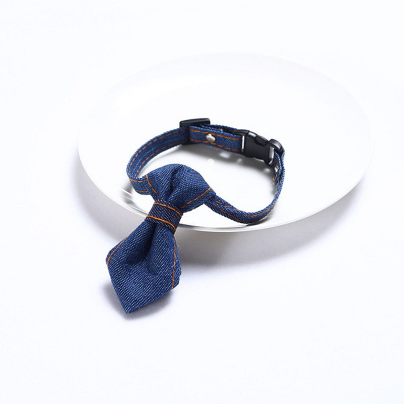 Skaisti vienkrāsaini mājdzīvnieki kaķu kaklasiksnas Regulējamas kucēnu čivavas kaklarotas drošības sprādzes džinsa kaķēnu tauriņa kaklasaite truša kaklasaite