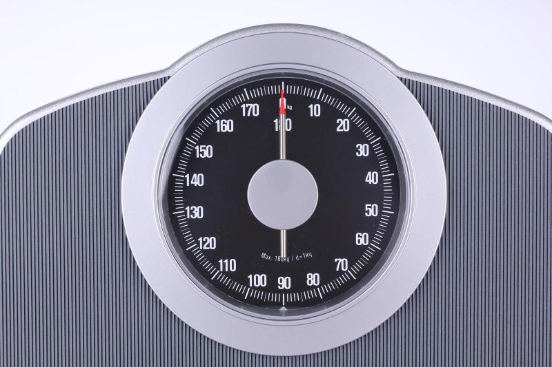 2021. gada jaunpienācēja karstā izpārdošana, 150 kg cieta adata, melna pelēka tērauda svara mērīšanas atsperes cepšanas trauki vannas istabas svari vannas istabas svari