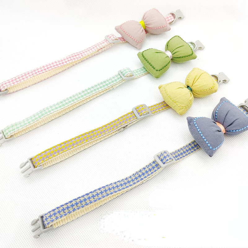 Ogrlica od tkanine za kućne ljubimce Karirana mašna Lagana ogrlica za mačke i pse Ogrlica sa zvonom za mačke Psići Nakit Oprema za kućne ljubimce