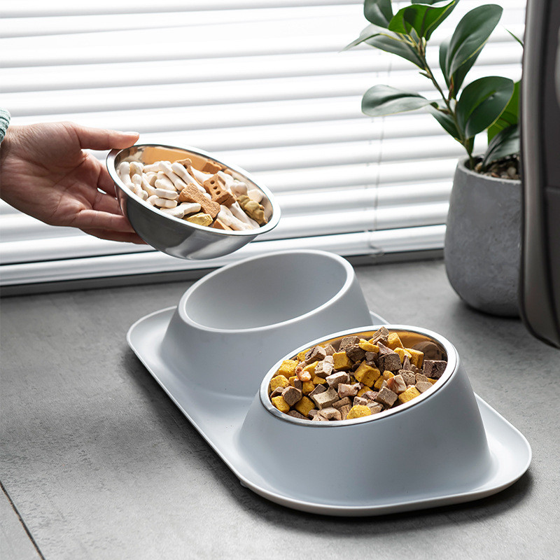 Jauns silikona un nerūsējošā tērauda dubultbļoda kakla aizsargs, necaurlaidīgs barotājs mājdzīvnieku barībai un ūdenim kaķiem un maziem suņu bļodiem