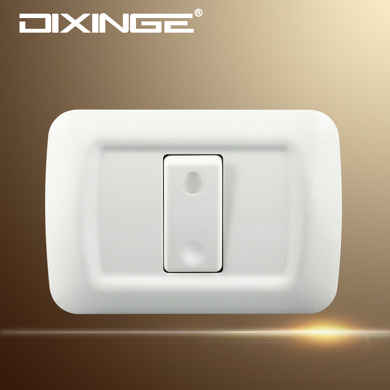 Itaalia standardne 118 mm arvutipaneel seinalüliti majapidamises kasutatava toiteallika jaoks 1 rühma ühesuunaline lüliti 250 V 16 A