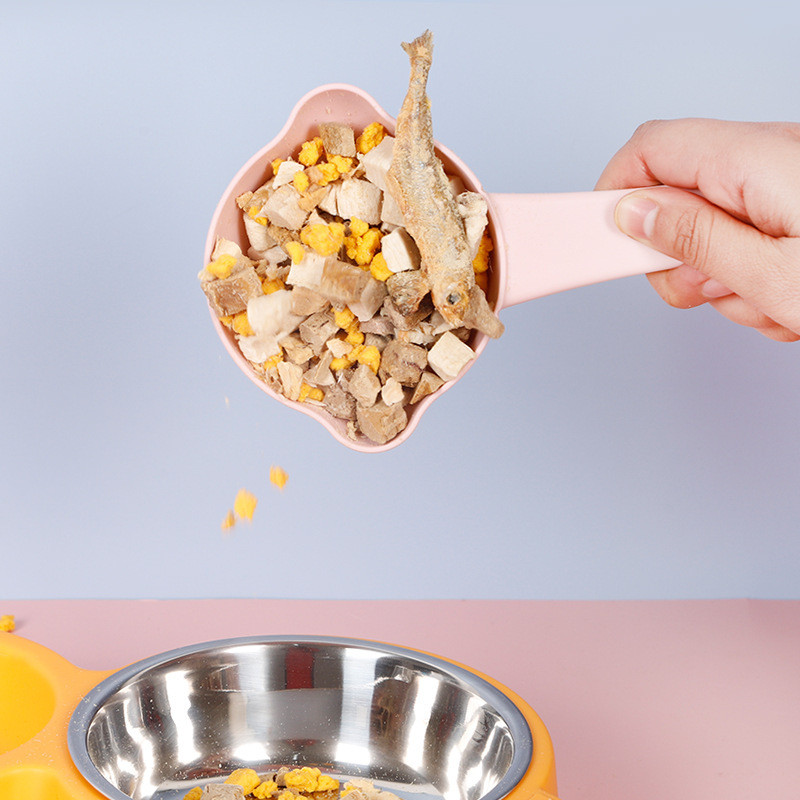 Lemmikloomatoidu lusikas Mutli-funktsiooniga kaasaskantav väike ja mugav lusikas koera toitmiseks Kergesti puhastatav kassitoidu labida lemmikloomatarbed