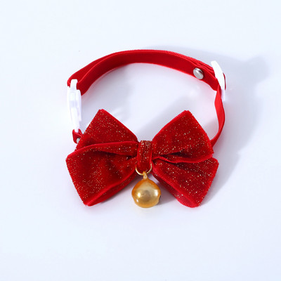 Mājdzīvnieki kaķu suņu kaklasiksnas samta Regulējama sarkana tauriņa kaklasaite ar zvana kulonu 2023. gada Jaunajam gadam mājdzīvnieku kaķu rotājumu kostīmu kaklarota