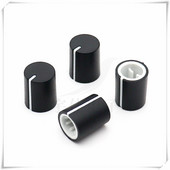 10 gabali plastmasas regulēšanas pogas diametrs 11 mm augstums 13,5 mm plastmasas pogas vāciņš 180 grādu D formas / ziedu ass iekšējais caurums 6 mm