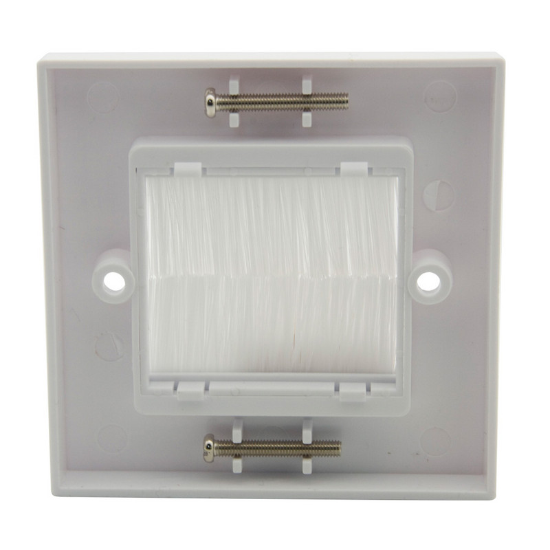 86 Niskonaponski audio video kabel UK stila prolazi kroz četkastu zidnu ploču bijele ili crne boje