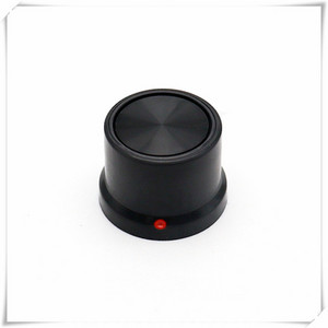 2 gab. Plastmasas Gaismas pārraides kloķa diametrs 25mm Augstums 18mm Potenciometrs Kodētāja kloķis Zobrata formas iekšējais caurums 6mm